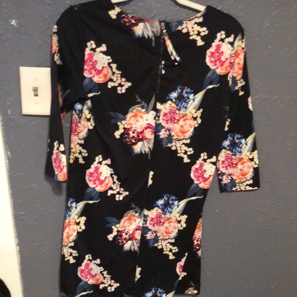 H&M long sleeve, floral dress. - Picture 3 of 4